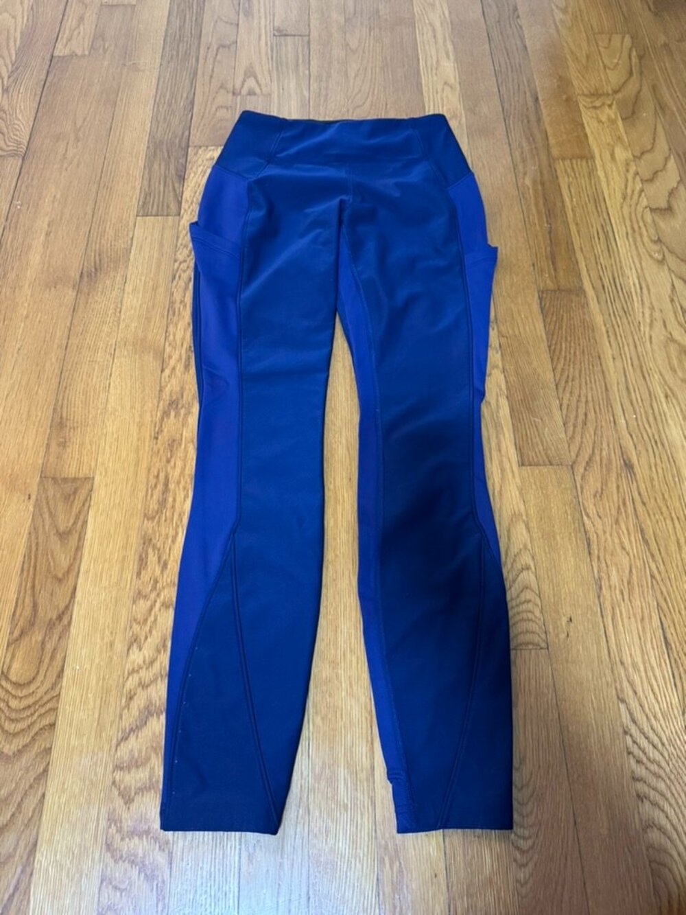 Lululemon True Navy Thermal Running Tight, 28" - Size 4